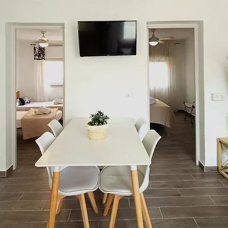 Apartment Arena Suites, 2hab, Playa A 150 Metros Y Gran Terraza